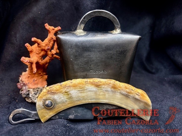 Couteau de berger Corse traditionnel Curnicciolu Fabianu grand modèle Piémontais 17062610 (Copie) – Image 5