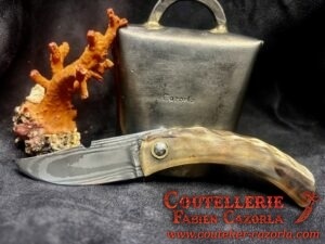 Couteau Corse traditionnel de berger Modèle Cazorla avec Lame Damas petit modèle 18062626