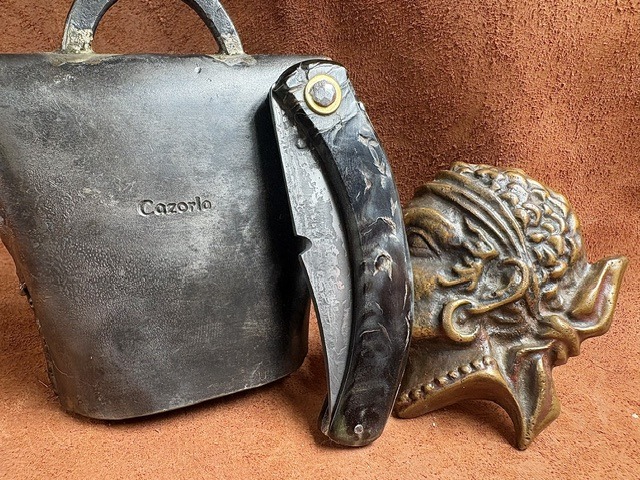 Couteau Corse traditionnel de berger Modèle Cazorla avec Lame Damas petit modèle 02102602 – Image 3