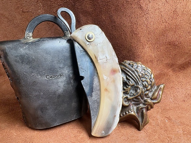 Couteau de berger Corse traditionnel Curnicciolu Fabianu grand modèle Piémontais 02102605 – Image 3