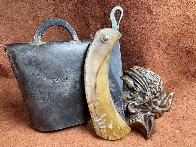 Couteau de berger Corse traditionnel Curnicciolu Fabianu grand modèle Piémontais 02102606 – Image 4